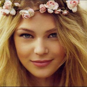 Cult Gaia Flower Crown